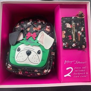 NIB BETSEY JOHNSON 2 PIECE GIFT SET BACKPACK